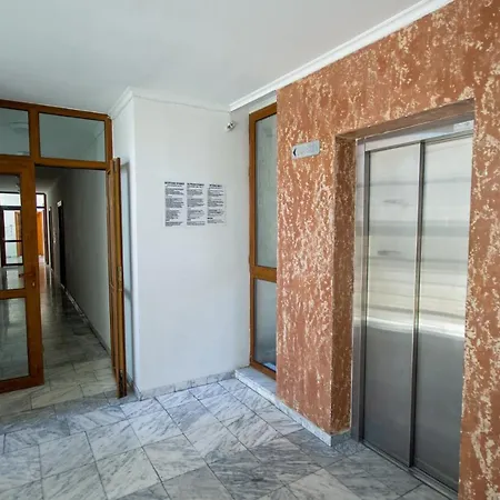 With Balcony 300m From Appartement