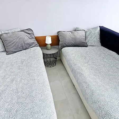 Appartement With Balcony 300m From